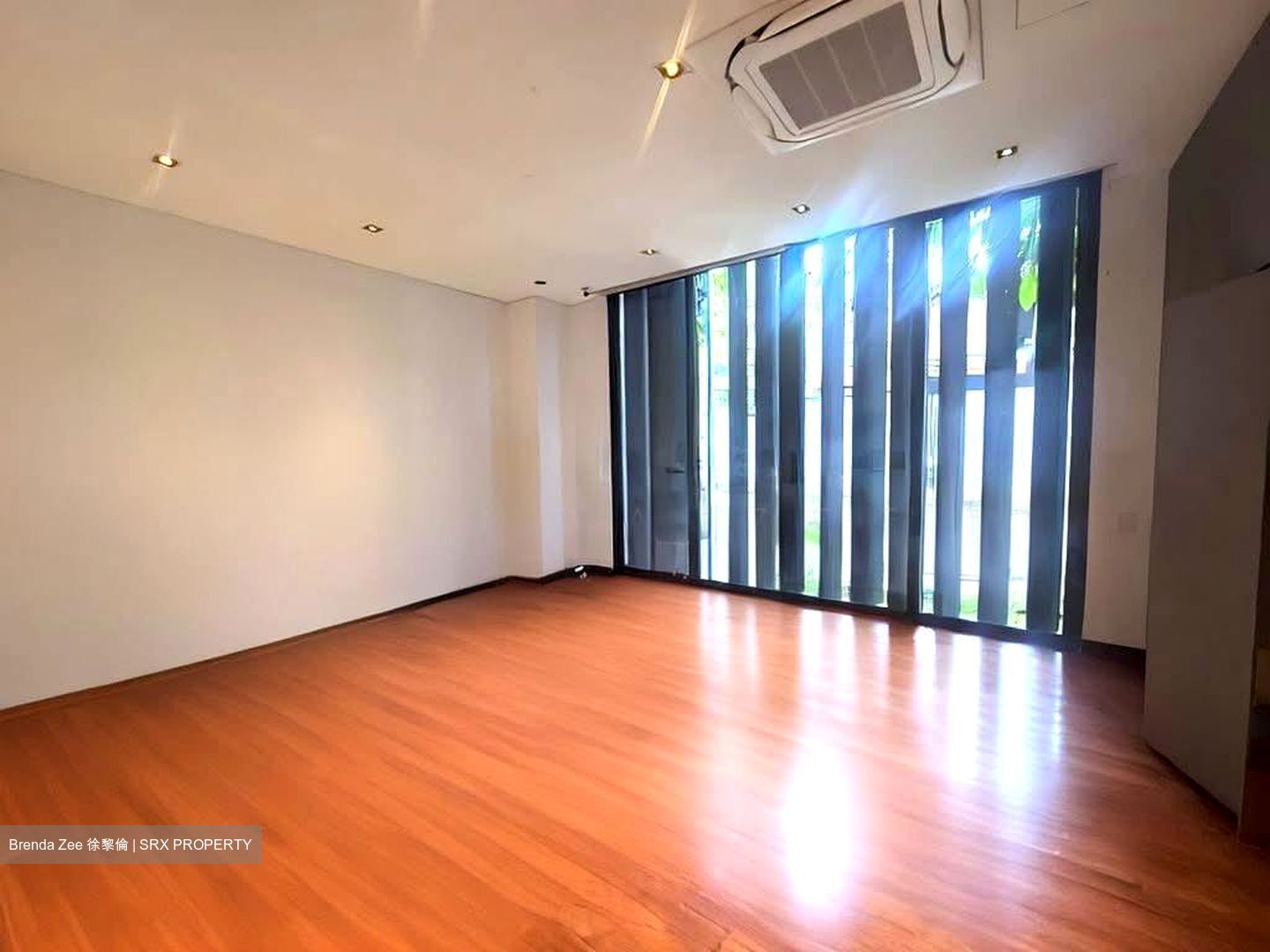 Rebecca Park (D10), Detached #573070921